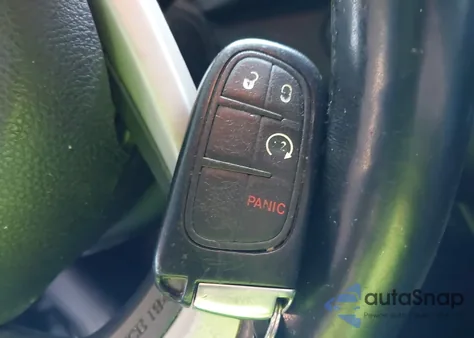 2018 Jeep Cherokee Latitude Plus 4X4 from USA, damaged, VIN 1C4PJMLB0JD598150